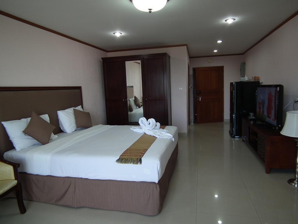 Abricole At Pattaya Hill Leilighet Eksteriør bilde