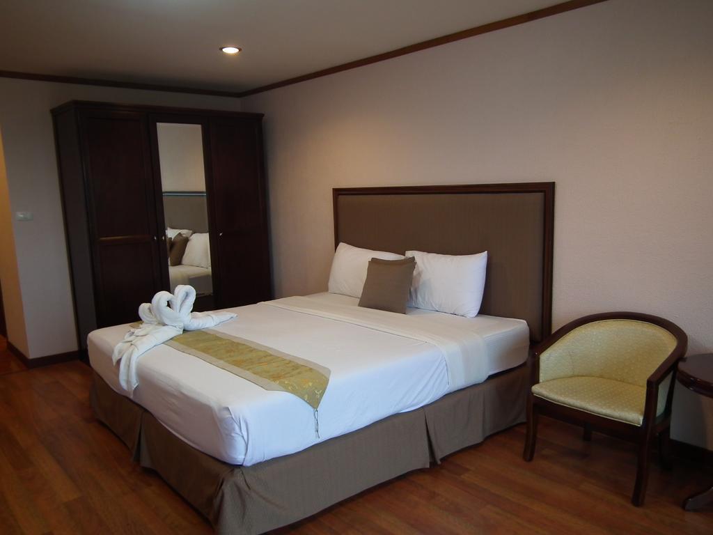 Abricole At Pattaya Hill Leilighet Eksteriør bilde