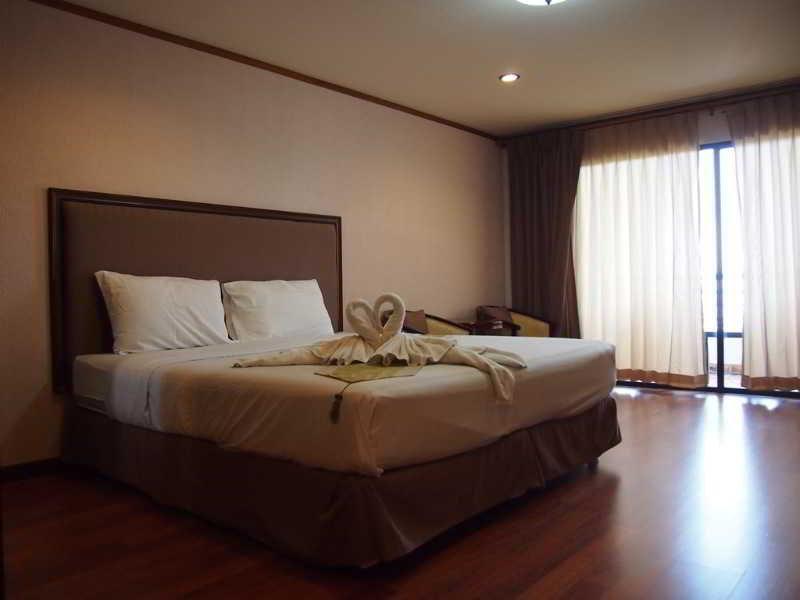 Abricole At Pattaya Hill Leilighet Eksteriør bilde