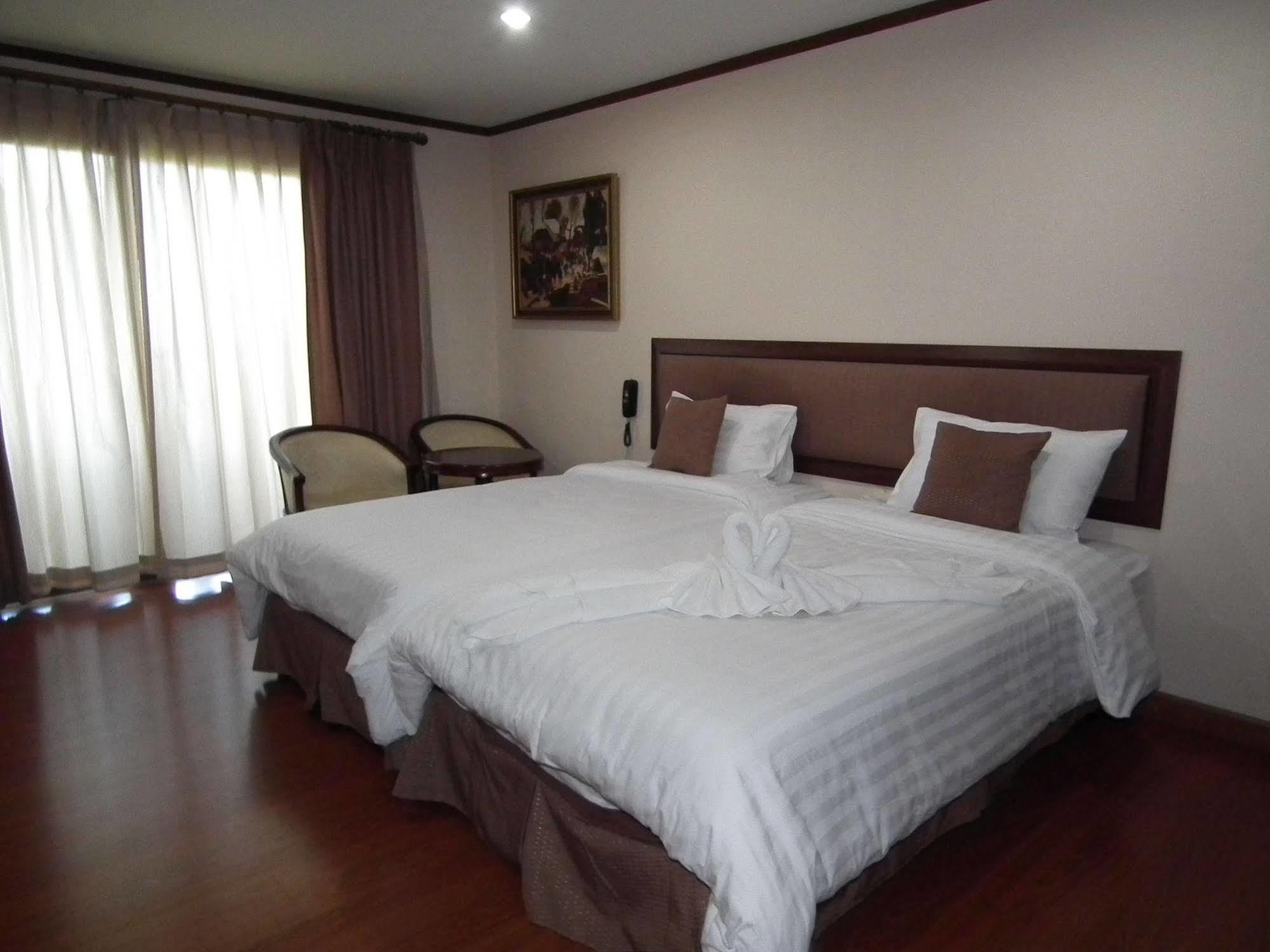 Abricole At Pattaya Hill Leilighet Eksteriør bilde