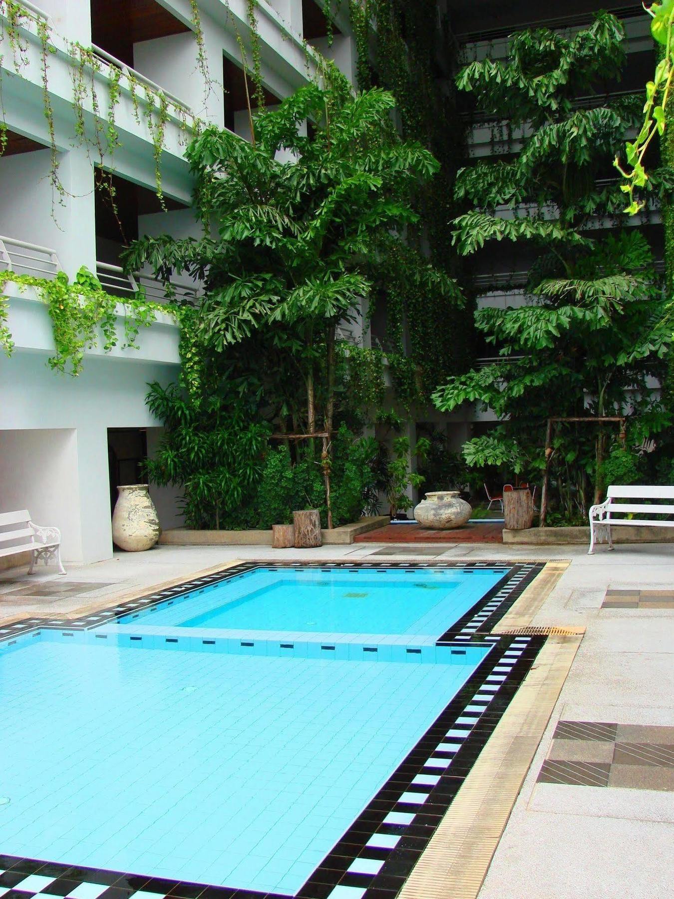 Abricole At Pattaya Hill Leilighet Eksteriør bilde