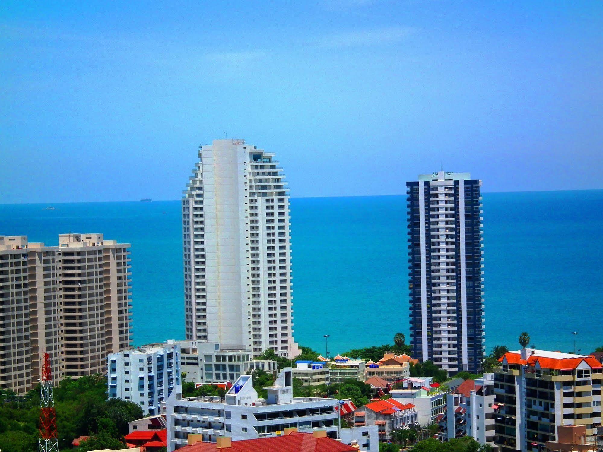 Abricole At Pattaya Hill Leilighet Eksteriør bilde